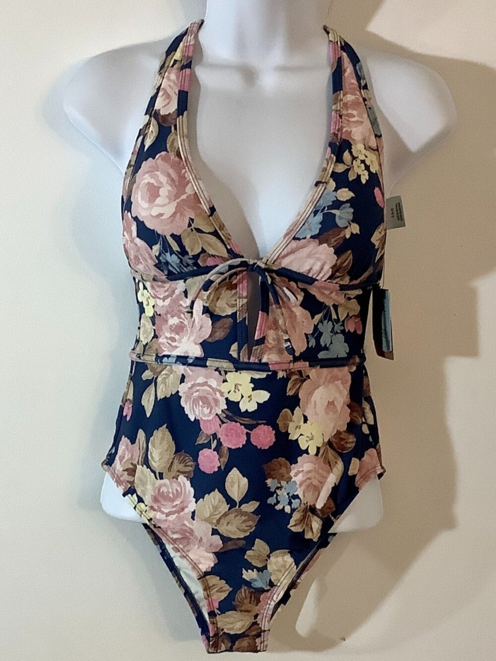 Swinsuit One Piece Small Floral Print NWT